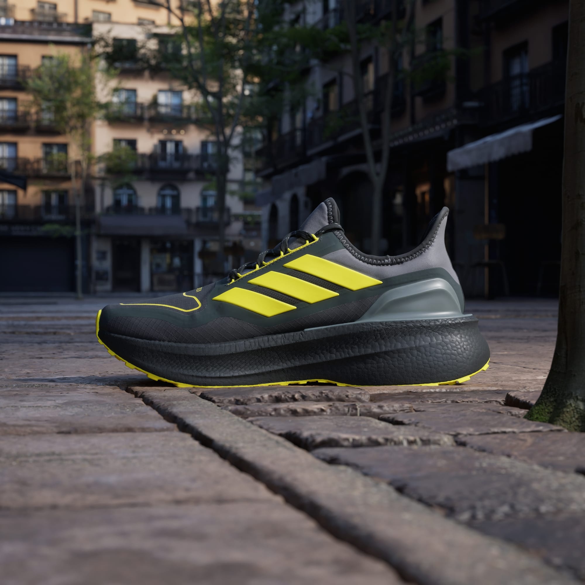 Adidas Ultraboost 5 GTX